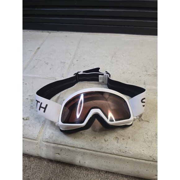 Smith Optics Kids SMITH-RASCAL-07KD/8 White 125--125 Sunglasses - Picture 1 of 7